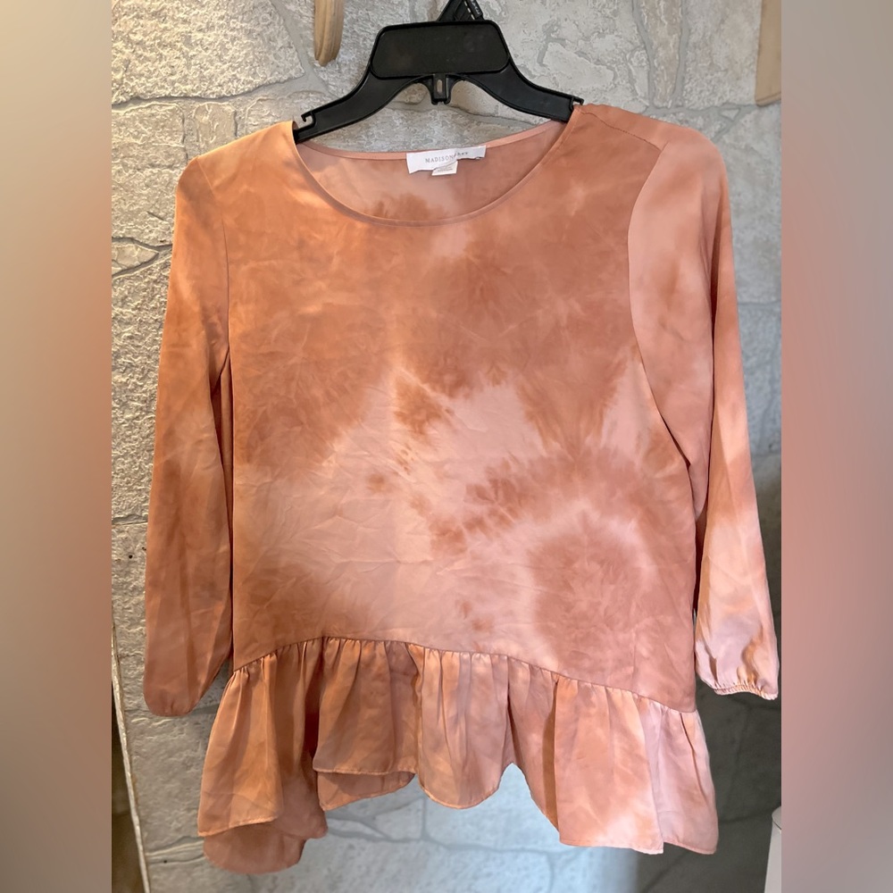 Madison Grey!! Pink Tie Dye Blouse!!